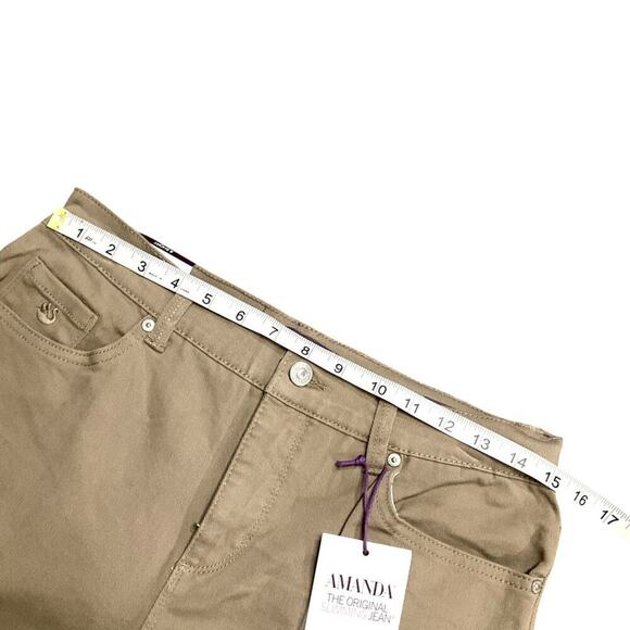 Gloria Vanderbilt Women's Amanda Denim Jean Tan Size 8 Short NWT - Picture 6 of 10